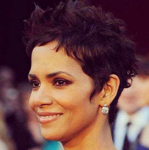 Coupes de cheveux courtes Pixie - coiffures tendance pour les femmes actives