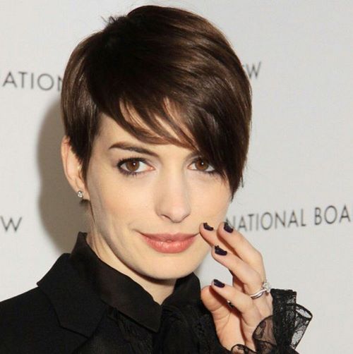 Coupes de cheveux courtes Pixie - coiffures tendance pour les femmes actives