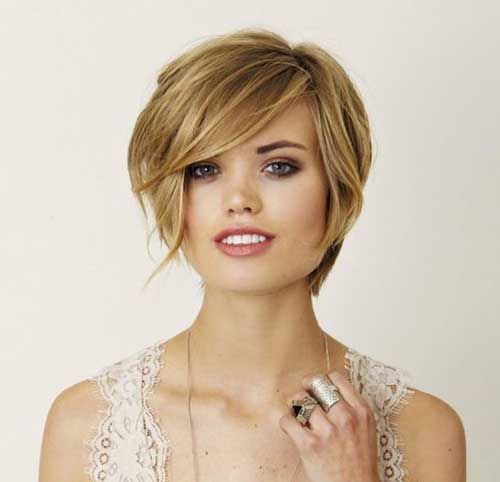 Coupes de cheveux courtes Pixie - coiffures tendance pour les femmes actives