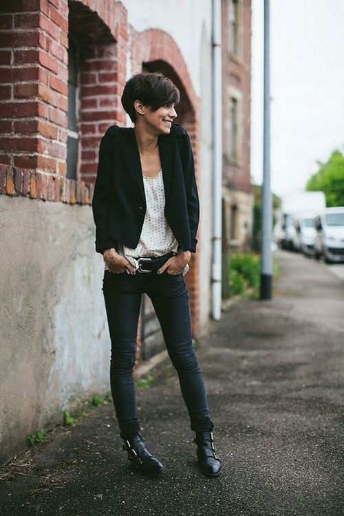 Coupes de cheveux courtes Pixie - coiffures tendance pour les femmes actives