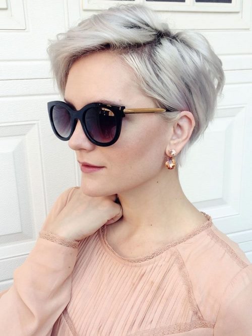Coupes de cheveux courtes Pixie - coiffures tendance pour les femmes actives