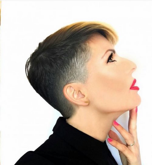 Coupes de cheveux courtes Pixie - coiffures tendance pour les femmes actives