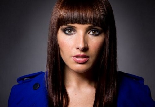 Coupes de cheveux à la mode avec une frange: idées de photos, conseils de stylistes, tendances actuelles