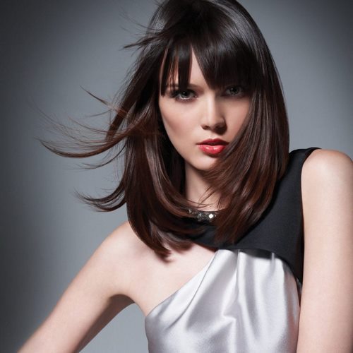 Coupes de cheveux à la mode avec une frange: idées de photos, conseils de stylistes, tendances actuelles