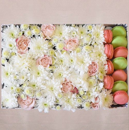 Tendance floristique à la mode: des fleurs à faire soi-même dans une boîte