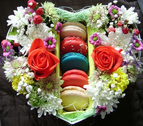 Tendance floristique à la mode: des fleurs à faire soi-même dans une boîte