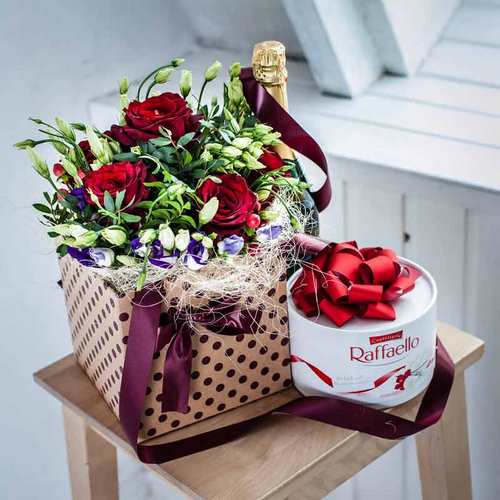 Tendance floristique à la mode: des fleurs à faire soi-même dans une boîte