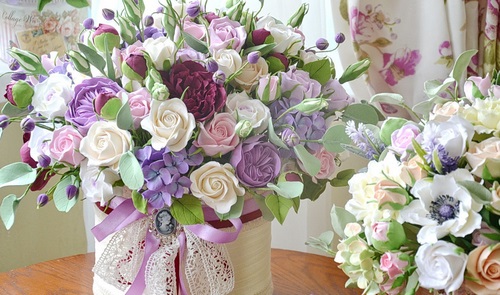 Tendance floristique à la mode: des fleurs à faire soi-même dans une boîte