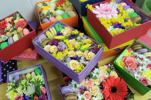 Arrangements floraux: tendances de la mode en floristique, idées d'arrangements floraux