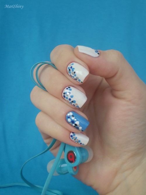 Manucure à la mode aux petits pois: idées et nouveautés photo