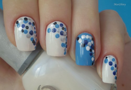 Manucure à la mode aux petits pois: idées et nouveautés photo