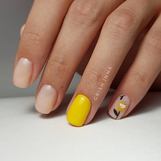 Belle manucure sur les ongles carrés - idées de conception de photos, tendances de la mode