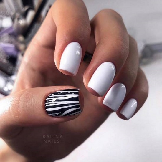 Manucure simple pour les débutants: manucure facile avec un simple vernis dans différentes techniques