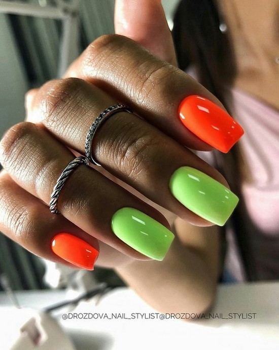 Manucure simple pour les débutants: manucure facile avec un simple vernis dans différentes techniques