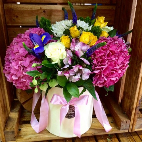 Arrangements floraux: tendances de la mode en floristique, idées d'arrangements floraux