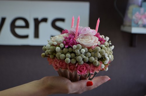 Arrangements floraux: tendances de la mode en floristique, idées d'arrangements floraux