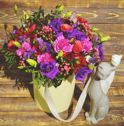 Arrangements floraux: tendances de la mode en floristique, idées d'arrangements floraux