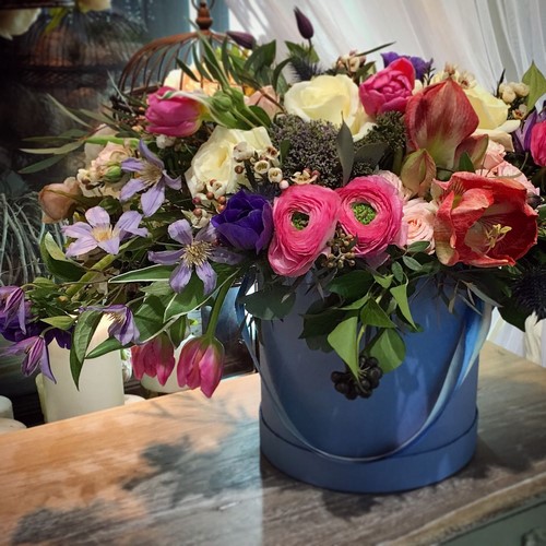 Arrangements floraux: tendances de la mode en floristique, idées d'arrangements floraux