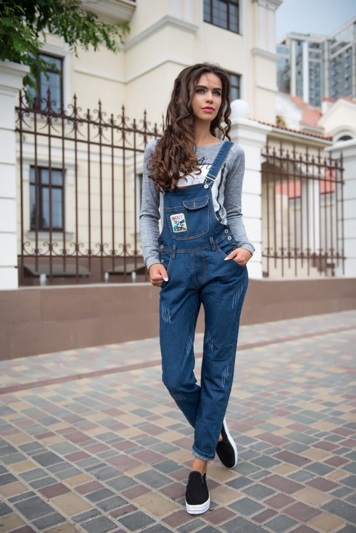 Vêtements en jean à la mode et style de jeans - photos, tendances, tendances, styles