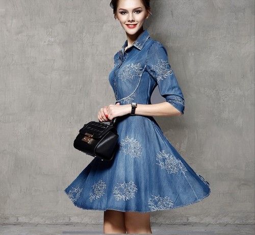 Vêtements en jean à la mode et style de jeans - photos, tendances, tendances, styles