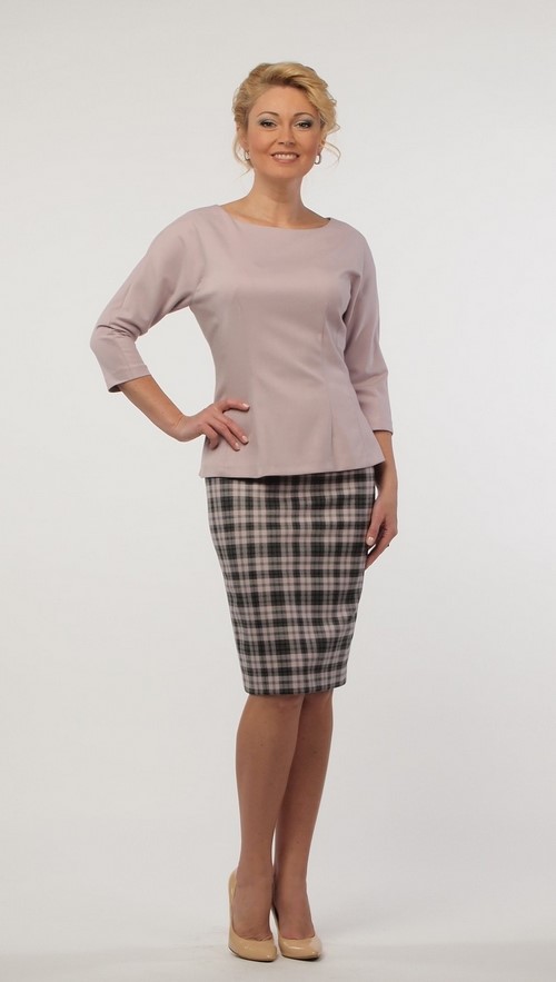 Blouses à la mode pour femmes pour tous les goûts - photos, tendances, idées d'images