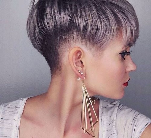 Coupes de cheveux courtes à la mode pour femmes - photos, idées, nouvelles