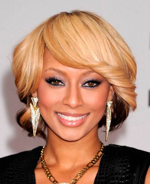 Coupes de cheveux à la mode pour les cheveux moyens - photos, tendances, idées de style