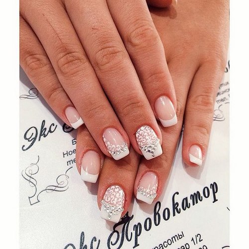 Manucure luxueuse avec dentelle - photos, actualités, idées de motifs