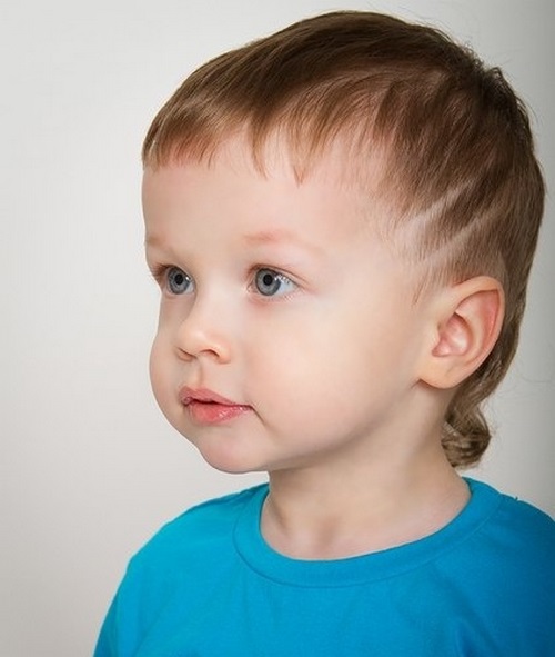 Coupes de cheveux à la mode pour les garçons. Idées de coupes de cheveux photo, tendances, tendances