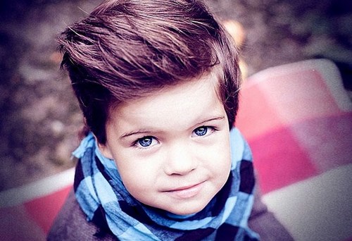 Coupes de cheveux à la mode pour les garçons. Idées de coupes de cheveux photo, tendances, tendances