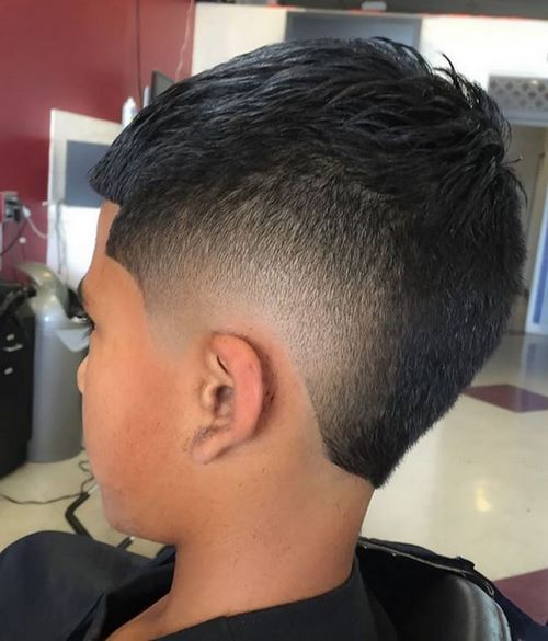 Coupes de cheveux à la mode pour les garçons. Idées de coupes de cheveux photo, tendances, tendances