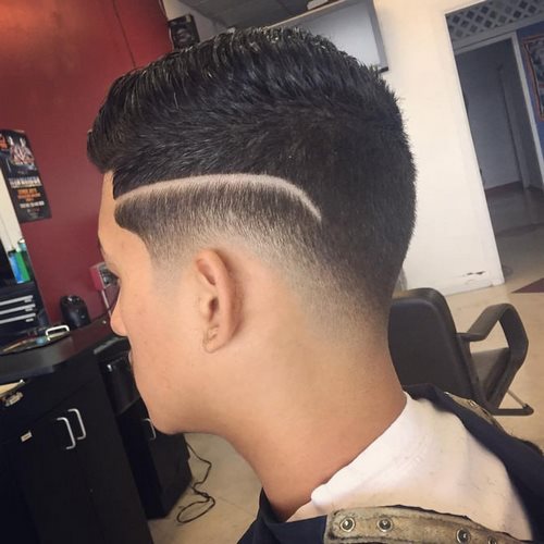 Coupes de cheveux à la mode pour les garçons. Idées de coupes de cheveux photo, tendances, tendances