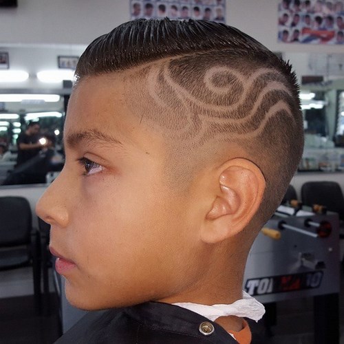 Coupes de cheveux à la mode pour les garçons. Idées de coupes de cheveux photo, tendances, tendances