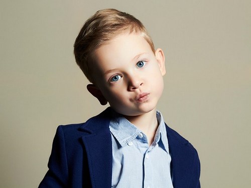 Coupes de cheveux à la mode pour les garçons. Idées de coupes de cheveux photo, tendances, tendances