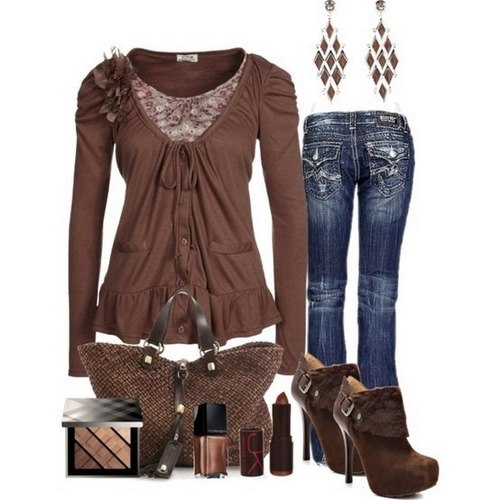 Les ensembles de vêtements les plus à la mode - photos de l'idée des noeuds élégants