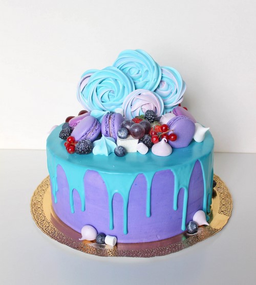 Beaux gâteaux d'anniversaire. De superbes photos d'idées de décoration de gâteaux