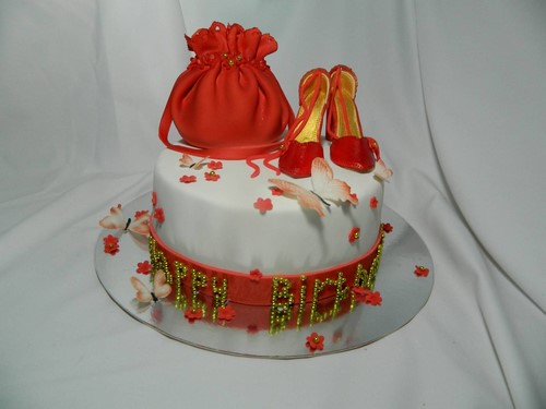 Beaux gâteaux d'anniversaire. De superbes photos d'idées de décoration de gâteaux