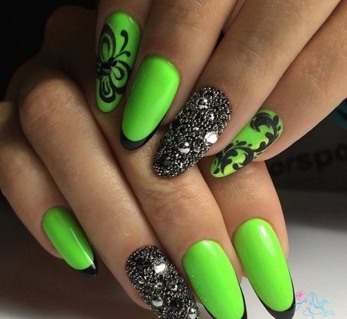 Conception d'ongles pointus: ongles pointus à la mode - idées de photos dans différentes techniques