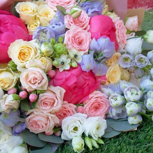 Les plus beaux bouquets de pivoines: design, tendances florales, idées de design