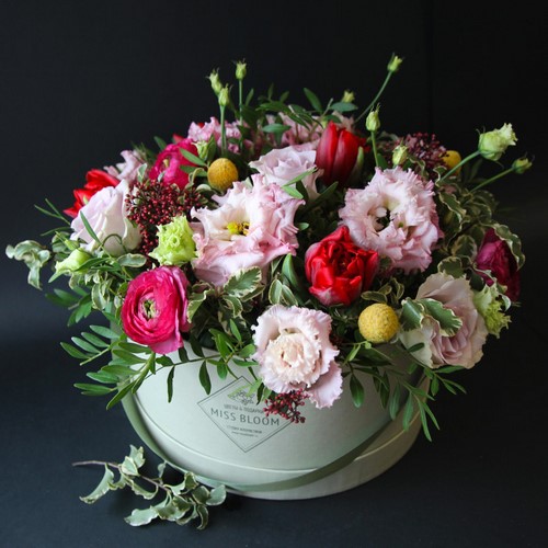 Les plus beaux bouquets de pivoines: design, tendances florales, idées de design