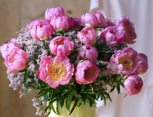 Les plus beaux bouquets de pivoines: design, tendances florales, idées de design