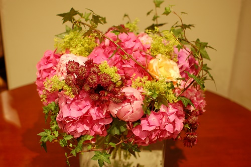 Les plus beaux bouquets de pivoines: design, tendances florales, idées de design