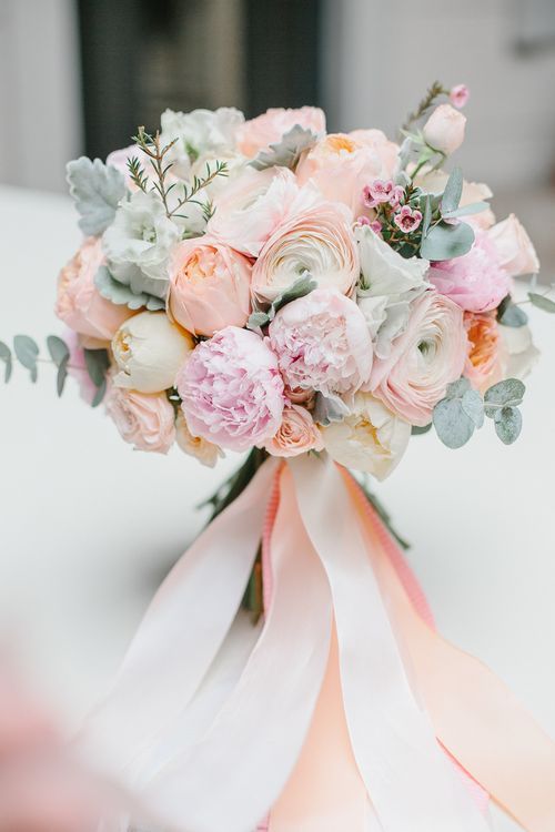 Les plus beaux bouquets de pivoines: design, tendances florales, idées de design