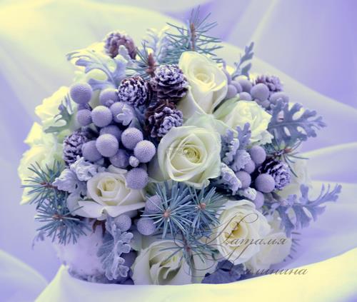 Les plus beaux bouquets d'hiver. Photo de l'idée de bouquets avec une ambiance hivernale