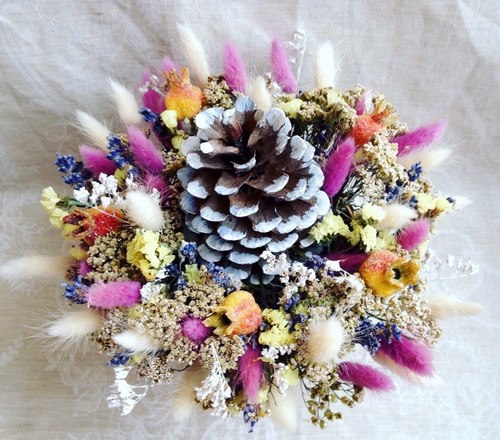 Les plus beaux bouquets d'hiver. Photo de l'idée de bouquets avec une ambiance hivernale