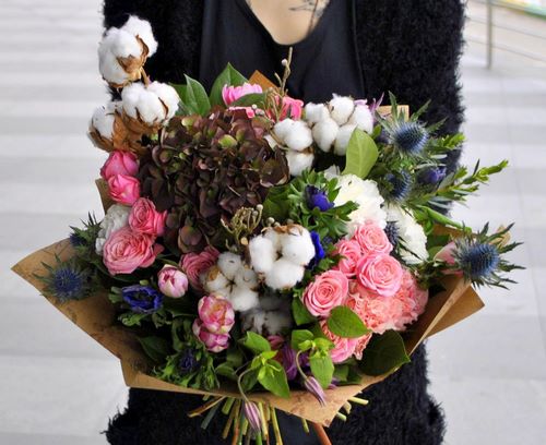 Les plus beaux bouquets d'hiver. Photo de l'idée de bouquets avec une ambiance hivernale