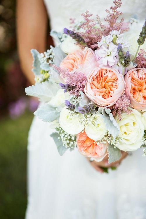 Les plus beaux bouquets d'hiver. Photo de l'idée de bouquets avec une ambiance hivernale