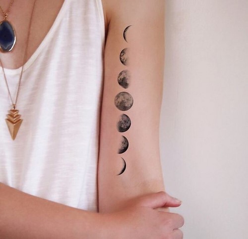 Croquis de tatouage pour les filles: photos, conception de tatouage, idées de dessin