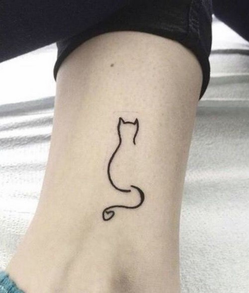 Croquis de tatouage pour les filles: photos, conception de tatouage, idées de dessin