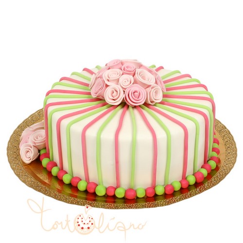 Beaux gâteaux: photos, tendances des gâteaux, idées, actualités